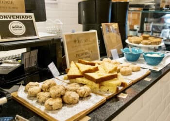 O Holy Café, uma cafeteria plant based (“a base de plantas”)