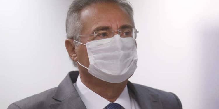 Em CPI, Wajngarten se contradiz e recua de declarações sobre atraso de vacinas; Renan ameaça prisão