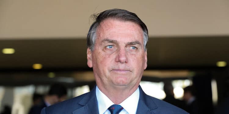 Bolsonaro entra com ação no STF para proibir corte de abrir inquérito sem aval do Ministério Público