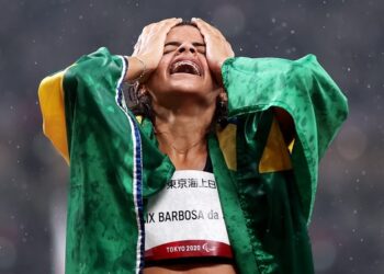 Aos 17 anos, Jardênia Félix conquista medalha de bronze na Paralimpíada de Tóquio