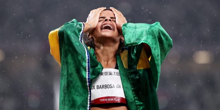 Aos 17 anos, Jardênia Félix conquista medalha de bronze na Paralimpíada de Tóquio