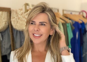 Peças Femininas, com sofisticação e elegância, você encontra na loja Ana Costa Veste.