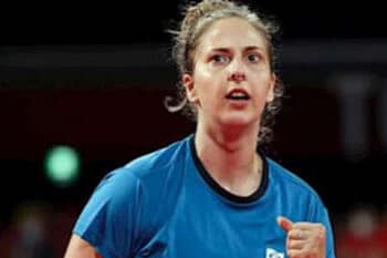 Danielle Rauen e Bruna Alexandre vencem dupla turca e estão nas semis do tênis de mesa nas Paralimpíadas