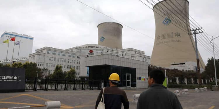 China tenta sanar crise energética vendo preço do carvão subir e inverno chegar 45 China tenta sanar crise energética vendo preço do carvão subir e inverno chegar