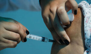 Pfizer-BioNTech: vacina contra a Covid protege crianças de 5 a 11 anos 46 BB1eGFCj