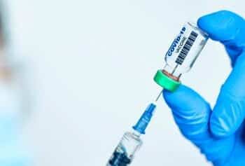 São Paulo começa a aplicar vacina da Pfizer em quem está com 2ª dose de AstraZeneca em atraso