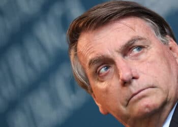 A que ponto chegou o TSE?’, diz Bolsonaro ao criticar julgamento de cassação de chapa