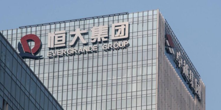 Construtora chinesa Sinic alerta sobre risco de calote após caso Evergrande
