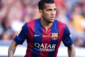 Daniel Alves faz discurso na volta ao Barcelona e exalta o clube 46 c6558a59 daniel alves 960x640 1