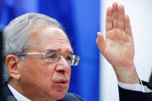 Guedes diz que Petrobras e Correios estão em risco e Eletrobras, condenada à irrelevância 46 163837604761a7a26f7cd13 1638376047 3x2 md