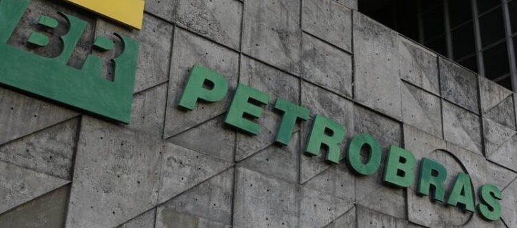 Salário pago por estatais sob controle da União chega a R$ 145 mil por mês