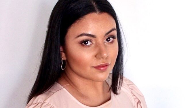 A Hair Stylist Mayra Cossolino Especialista em Loiros, nos conta em entrevista um pouco de sua trajetória.