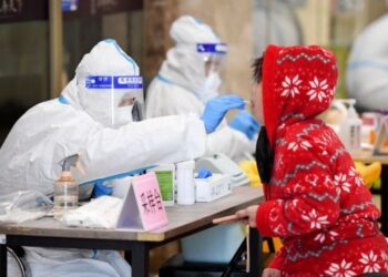 Por que China volta à ‘estaca zero’ da pandemia com novo surto da doença