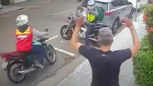 SP: Bandidos se passam por entregadores de aplicativo e colecionam vítimas Da Redação 46 2022 04 25 1