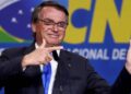 Bolsonaro entra ao vivo e enaltece apoiadores em ato contra STF e TSE na Paulista
