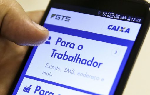 Lucro bilionário do FGTS deve ser distribuído a trabalhadores em agosto; veja quem tem direito 45 Lucro bilionário do FGTS deve ser distribuído a trabalhadores em agosto; veja quem tem direito