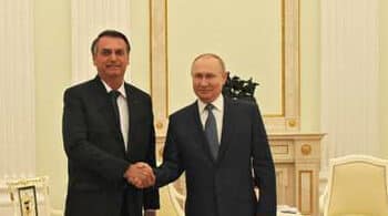 Bolsonaro: ‘Amanhã falarei com Zelenski e darei minha opinião se pedir, mas não pode vazar’