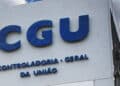 Mais de 2,3 mil militares ocupam postos no governo de forma irregular, aponta auditoria da CGU