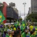Empresária citada em inquérito do STF bancou painel gigante que associa esquerda a PCC