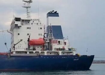 Navio com grãos deixa porto na Ucrânia pela 1ª vez desde o início da guerra