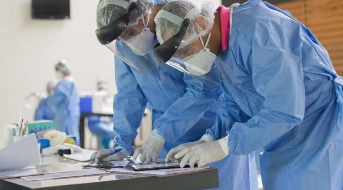 Brasil registra 27 mortes por Covid e 4.125 casos