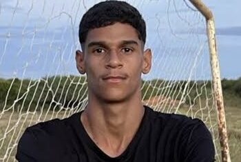 Luva de Pedreiro paga R$ 31 mil em juízo, após mês sem ganhos da era Falcão