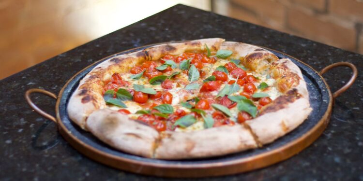 Se você ainda não conhece o Jaú Pizza Bar na Alameda Jaú 1606, você precisa colocar na sua lista.