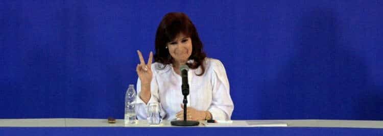 Cristina Kirchner pede suspeição de juíza no caso de tentativa de assassinato