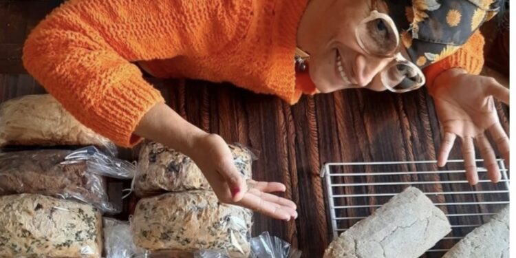 Conheçam a história da famosa Lola na Rua