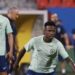 Brasil dá largada atrás do hexacampeonato com mistura de experiência e juventude