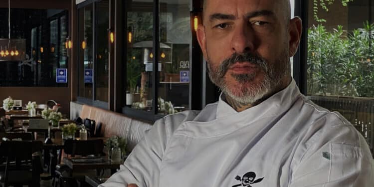 O CORAÇÃO DA CASA: CHEF HENRIQUE FOGAÇA & CHEF DOUGLAS CHAVEZ