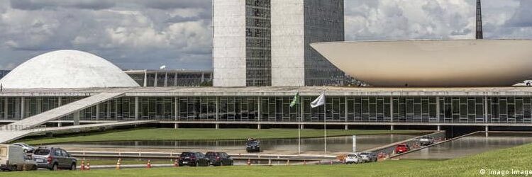 Senado aprova PEC da Transição em 1º turno