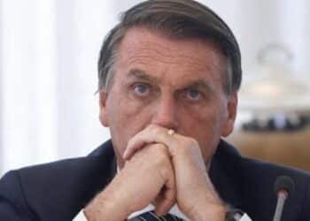 Apagão da máquina e risco a aposentadorias expõem dificuldades no desfecho de Bolsonaro