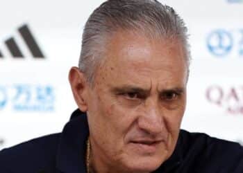 Seleção Brasileira: Tite rebate críticas de Roy Keane sobre ‘dança do pombo’ contra Coreia