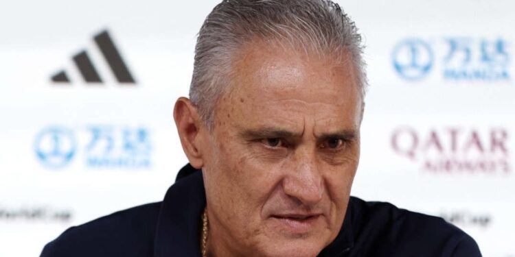 Seleção Brasileira: Tite rebate críticas de Roy Keane sobre 'dança do pombo' contra Coreia 45 Seleção Brasileira: Tite rebate críticas de Roy Keane sobre ‘dança do pombo’ contra Coreia
