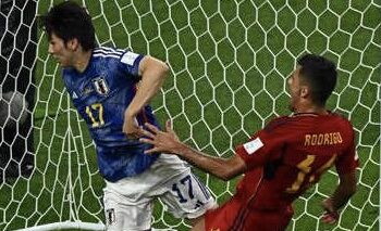 Japão consegue virada heroica sobre a Espanha e avança às oitavas de final como primeiro do Grupo E