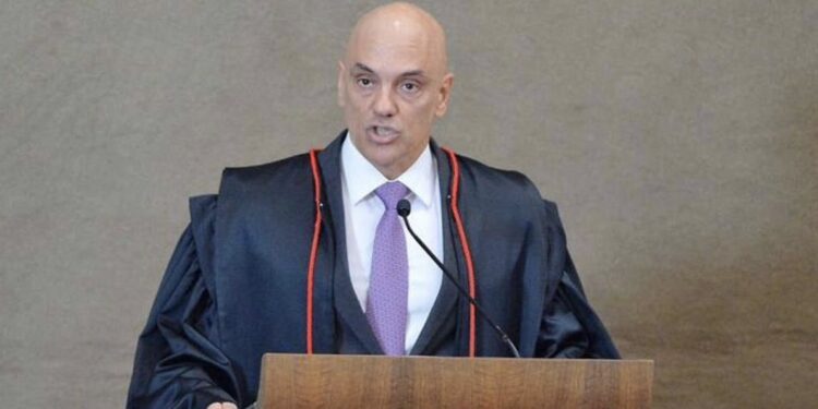 Os apoiantes de Bolsonaro apresentam dois processos no Senado para demitir o juiz De Moraes do Supremo Tribunal