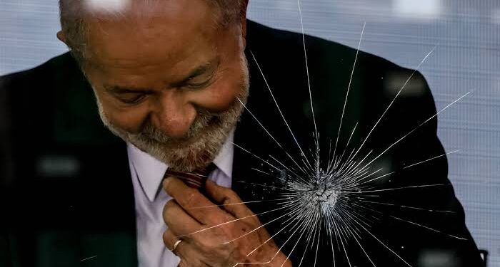 Governo Lula quer impor obrigações para big techs reduzirem conteúdo golpista