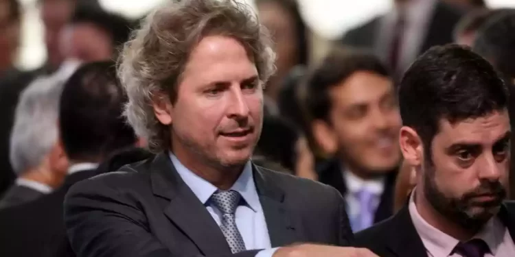 PT elege Zeca Dirceu para líder na Câmara e acerta revezamento durante mandato de Lula