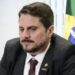 Marcos do Val muda versão, tenta isentar Bolsonaro e recua de renúncia no Senado 49 Marcos do Val muda versão, tenta isentar Bolsonaro e recua de renúncia no Senado