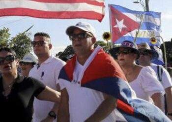 ‘Cubanos têm privilégios que ninguém mais tem nos EUA’, diz socióloga