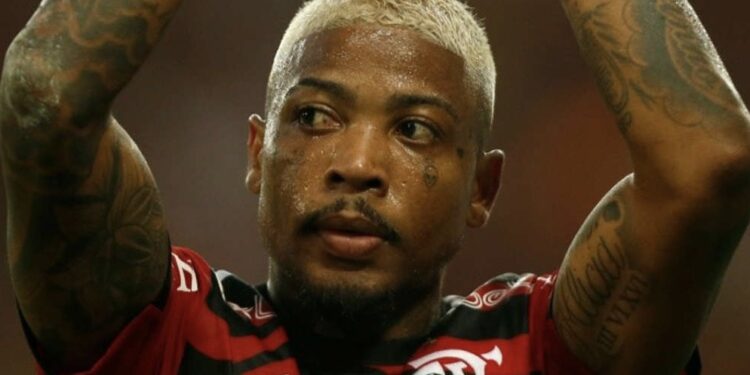 Marinho + R$ 55 milhões: Flamengo prepara oferta final para fechar com craque do Brasileirão