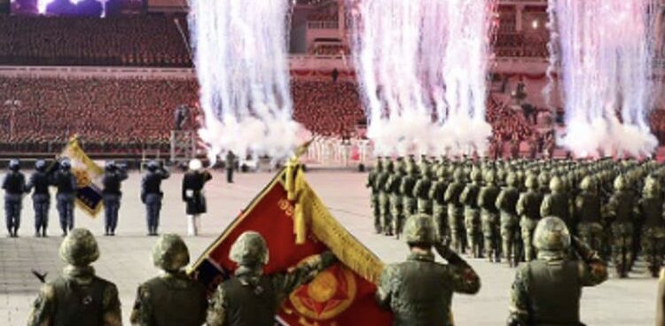 Coreia do Norte exibe número recorde de mísseis durante desfile militar 45 Coreia do Norte exibe número recorde de mísseis durante desfile militar
