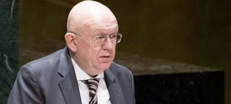 Moscovo defende que o conflito na Ucrânia terminará «quando o Ocidente parar a guerra contra a Rússia». 45 Moscovo defende que o conflito na Ucrânia terminará «quando o Ocidente parar a guerra contra a Rússia».