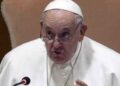 Papa reafirma restrições a missas em latim