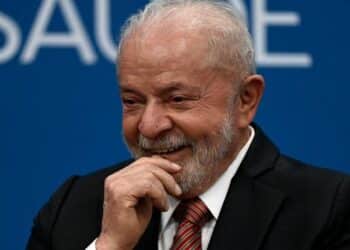 Gestão Lula assina contratos milionários com indícios de ‘cartel do asfalto’