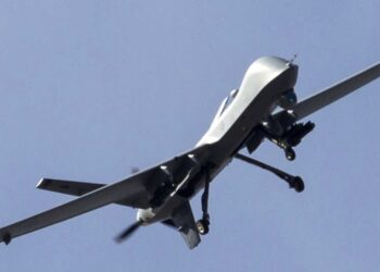 Avião russo atinge drone americano durante manobra no Mar Negro