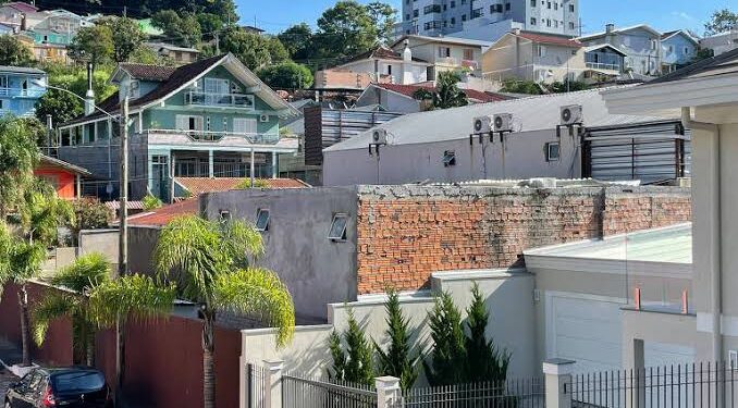 Funcionários de pousada que abrigava trabalhadores resgatados no RS alegam exageros