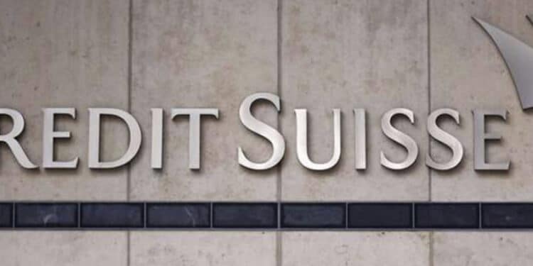 Ações do UBS caem após compra do Credit Suisse; Bolsas da Ásia fecham em baixa 45 Ações do UBS caem após compra do Credit Suisse; Bolsas da Ásia fecham em baixa