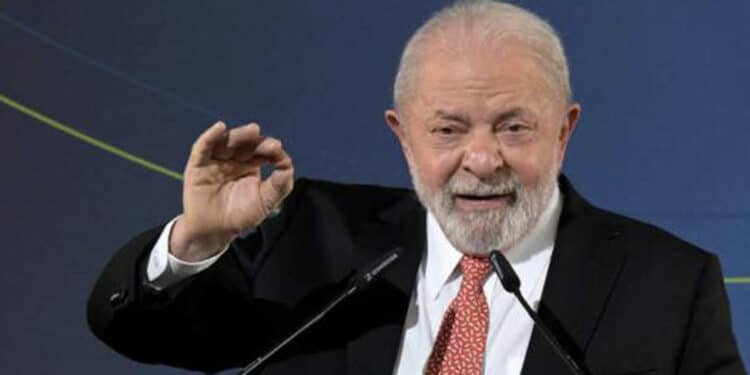 Brasil tem um problema que é uma taxa de juros muito alta, diz Lula 45 Brasil tem um problema que é uma taxa de juros muito alta, diz Lula